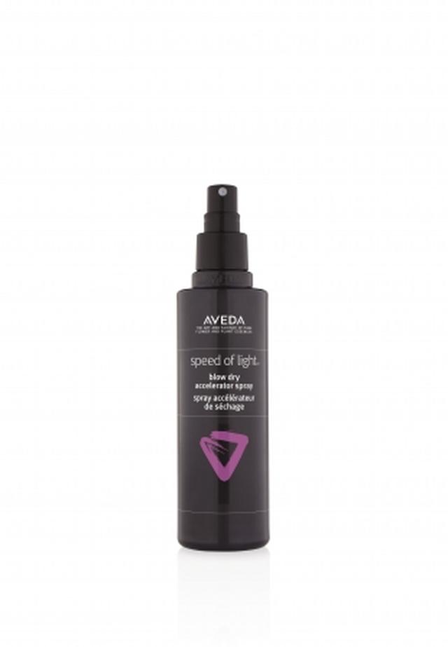 画像: アヴェダから時短のための最強ヘアスタイリング「ブロー ドライ アクセラレーター スプレー」新発売