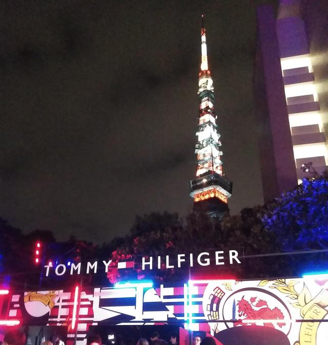 画像2: 会場では、写真家レスリー・キーによるポートレート撮影
