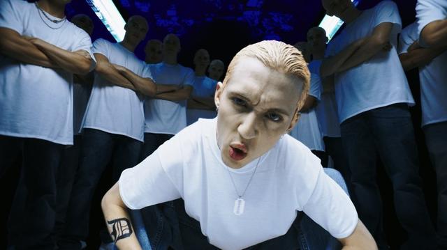 画像2: マトリックス!エミネム!チャーリーXCXとトロイ・シヴァンが「1999」MVで90年代に逆戻り