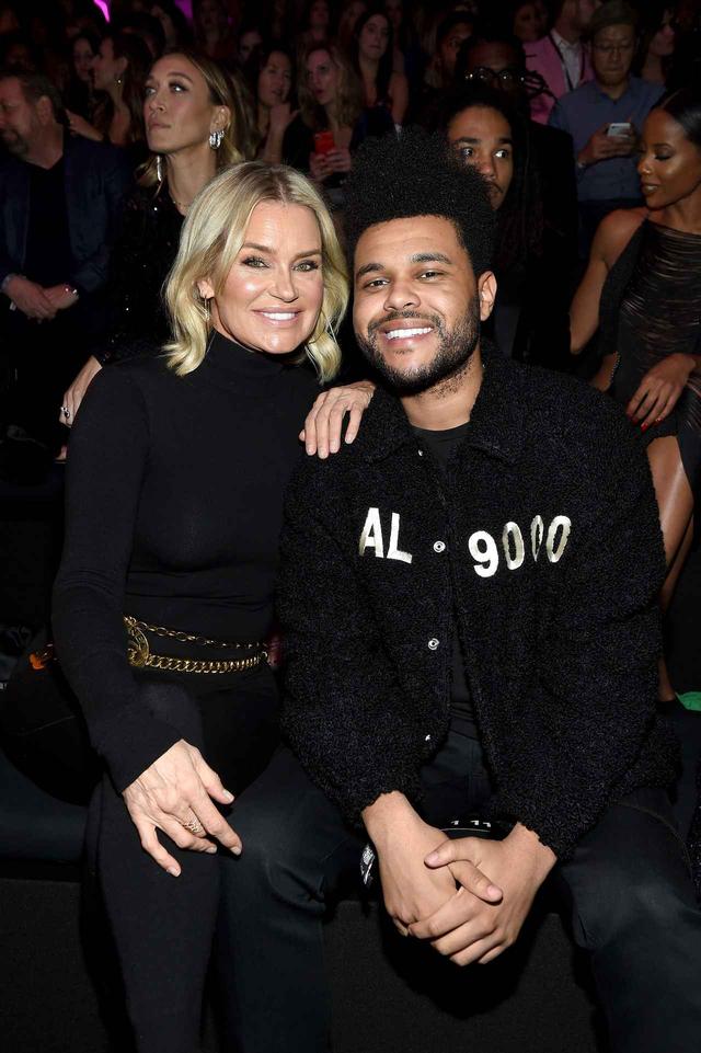 画像1: ベラ・ハディッド、ヴィクシーショーで気まずい思い出のあの人が応援に