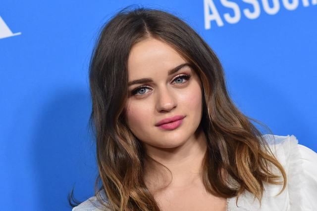 画像: サブリナ・カーペンター、新しいMVに「あの女優」が友情出演