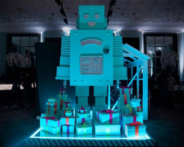 画像4: ティファニー、ホリデームービーに豪華セレブ登場