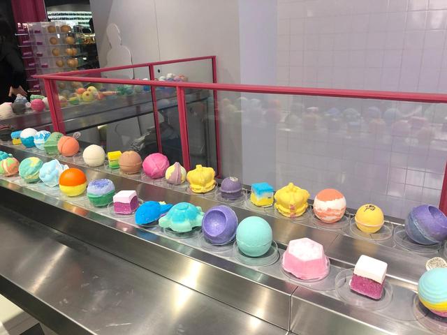 画像5: 一面がバスボム!LUSH、新体験なバスボムコンセプトショップをオープン