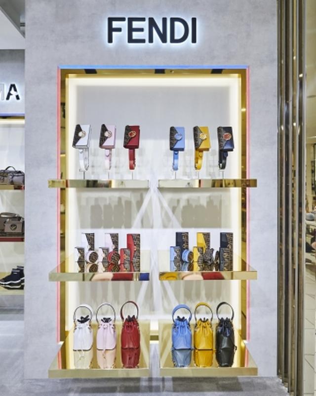 画像: フェンディ、ホリデーコレクションが集結したポップアップイベントを開催
