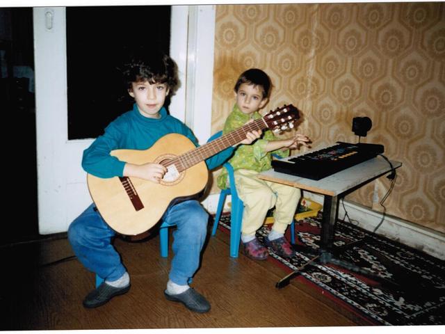 画像3: DJのゼッドが幼少期の写真を公開!その姿が悶絶するレベルで可愛い