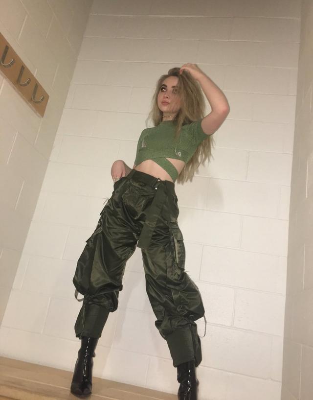 画像: © Sabrina Carpenter/Twitter