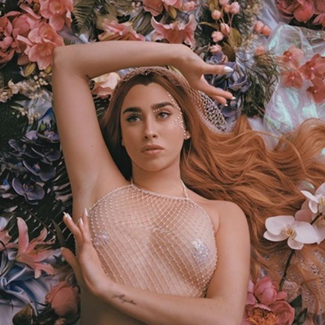 画像1: フィフス・ハーモニーのローレン、ソロ新MVでの“美の女神”姿が官能的すぎる