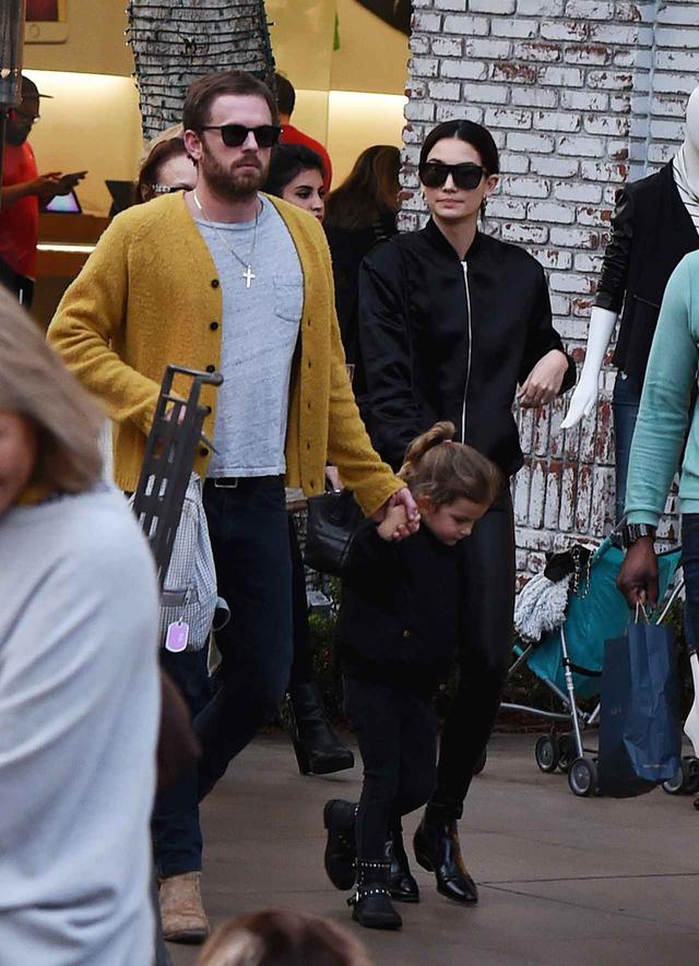 画像: ヴィクシーエンジェルのリリー・オルドリッジが第2子を出産!性別と名前は?