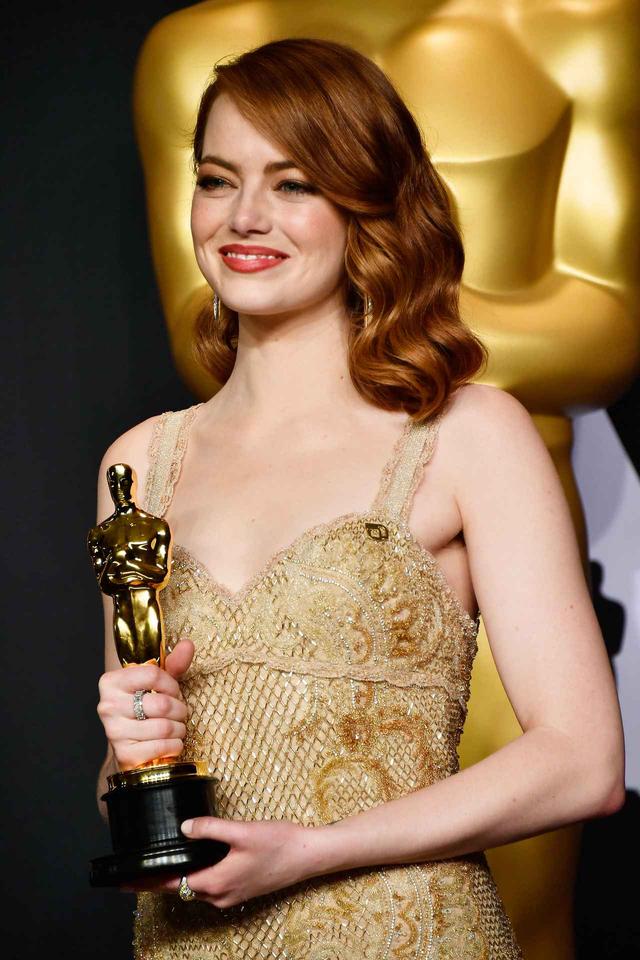 画像: 第89回アカデミー賞授賞式 女優のエマ・ストーン
