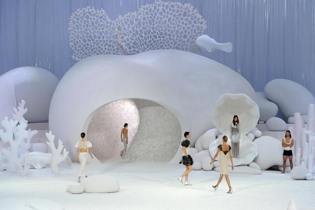 画像1: 2012年Spring Summerパリファッションウィーク