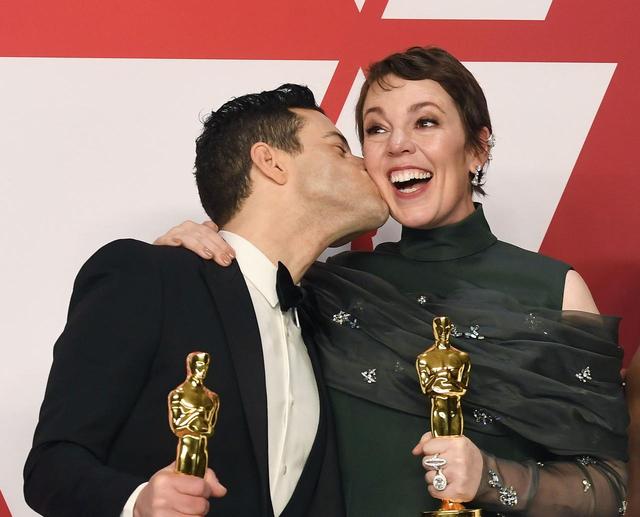 画像: 映画『ボヘミアン・ラプソディ』で主演男優賞を受賞したラミ・マレックと、映画『女王陛下のお気に入り』で主演女優賞を受賞したオリヴィア・コールマン。