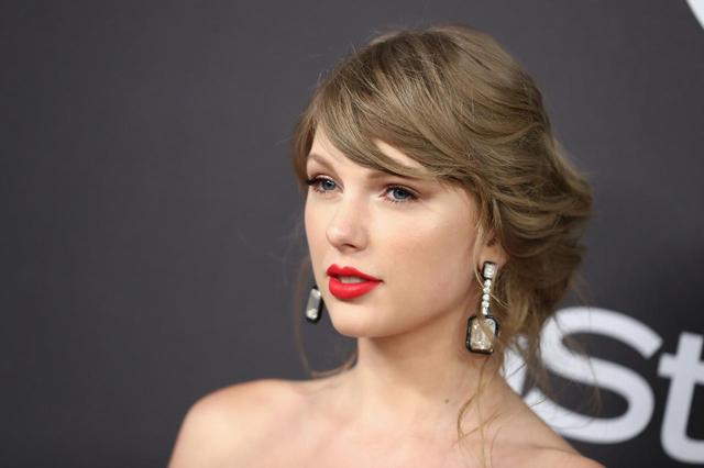 画像: テイラー・スウィフト、新アルバムの完成を示唆?