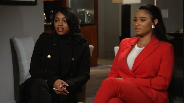 画像: アズリエル・クラリーとジョイセリン・サヴァージ。©Twitter / CBS News