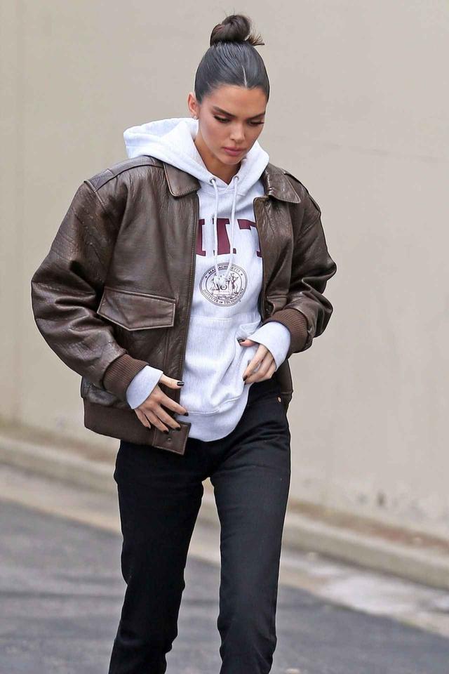 画像2: モデルのケンダル・ジェンナー