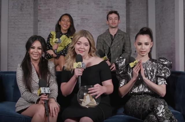 画像2: 『PLL』スピンオフ『ザ・パーフェクショニスツ』共演者を既読無視するのは、あの人