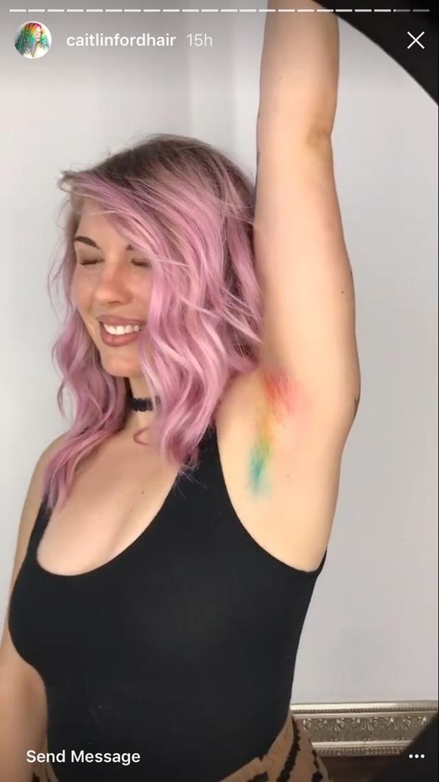 画像5: 【6月はプライド月間】米ヘアカラーリストがわき毛をレインボーカラーに染める
