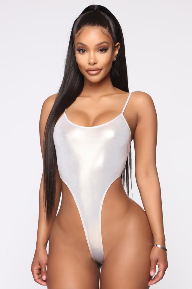 画像2: www.fashionnova.com