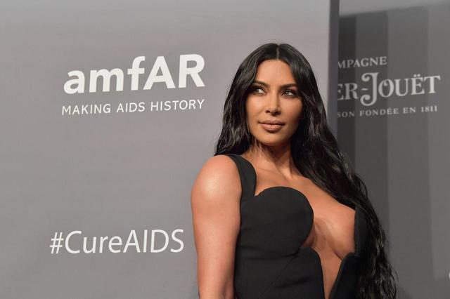画像2: クロエ・カーダシアンが感謝したいのは、セックステープが流出した姉キム!