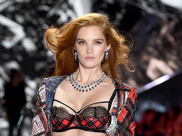 画像: アレクシーナ・グラハム Alexina Graham (新メンバー)