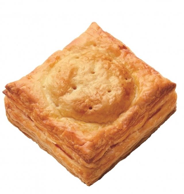 画像: ホット・セイボリーパイ チーズとチキンのトマト煮込み