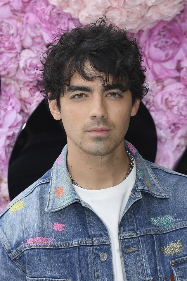 画像: ジョー・ジョナス。ファンク・ポップ・バンドDNCE(ディー・エヌ・シー・イー)のボーカルとしても活躍。