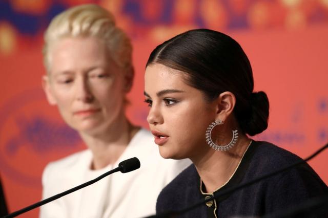 画像: セレーナ・ゴメス、「SNSは若い世代にものすごく悪影響」カンヌで熱弁