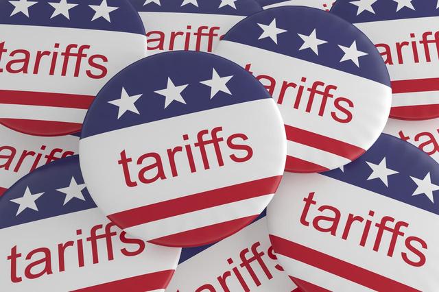画像2: トランプ大統領、ヴィクトリアズ・シークレットの売り上げに圧をかける