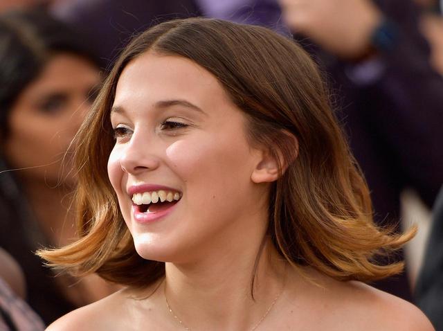 画像1: 『ゴジラ キング・オブ・モンスターズ』15歳ミリー・ボビー・ブラウンが語る「若者の価値」