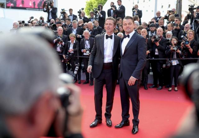 画像: レオナルドは共演者のブラッド・ピットやマーゴット・ロビー、監督のクエンティン・タランティーノらとレッドカーペットを歩いた。