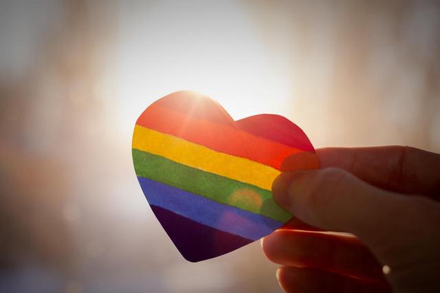 画像: アメリカ精神分析医学会がLGBTQ+コミュニティに謝罪