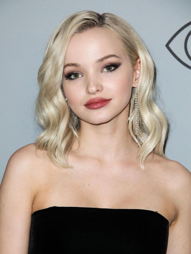 画像1: ダヴ・キャメロン、「若者のお手本」として大切にしていること