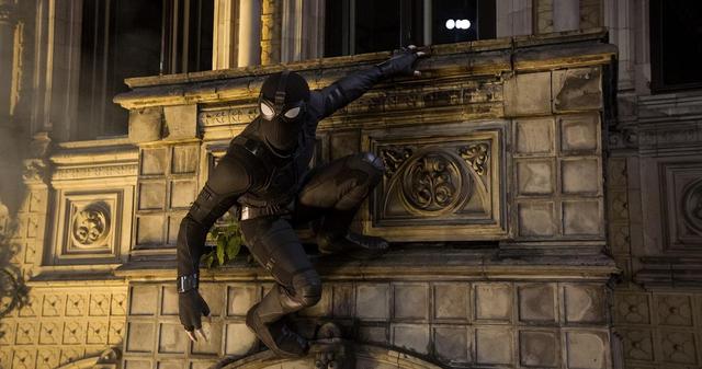 画像2: 元祖『スパイダーマン』のあの人が『SFFH』に