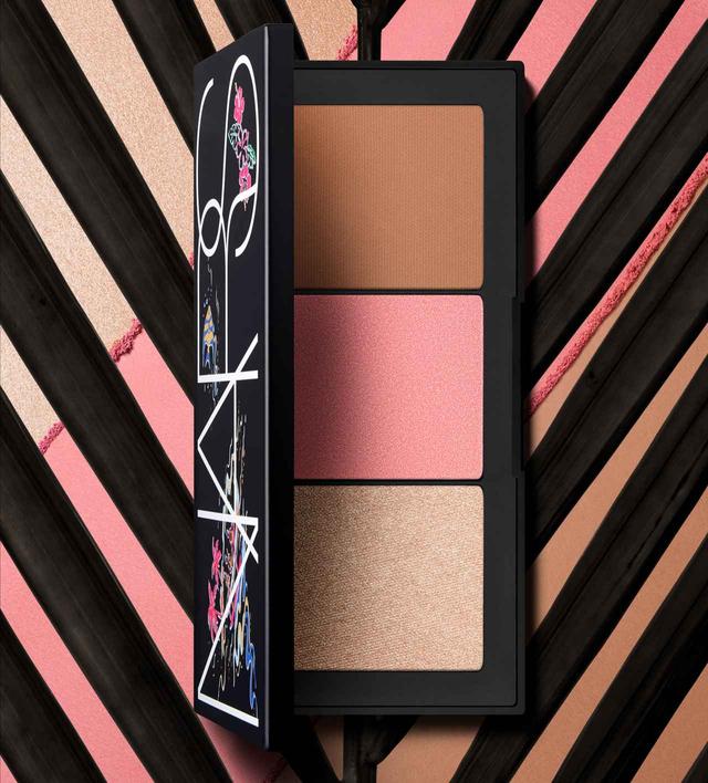 画像1: NARS、バカンス気分を高めるフェイスパレットが数量限定登場