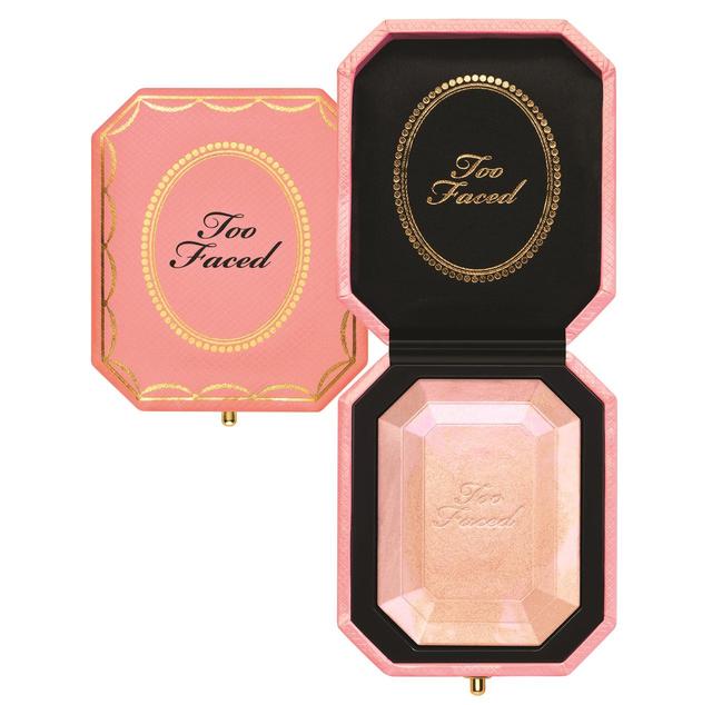画像2: 日本初上陸「Too Faced(トゥー フェイスド)」の期間限定ショップが先行オープン!