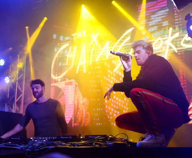画像: ©The Chainsmokers: Memories/Apple Music