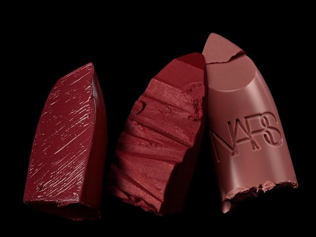 画像1: NARS、新「リップスティック」圧巻の全60色展開で登場