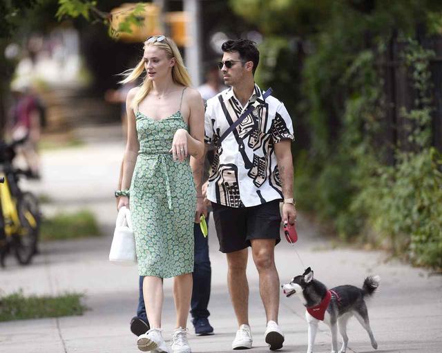 画像4: ソフィー&ジョーの愛犬が他界