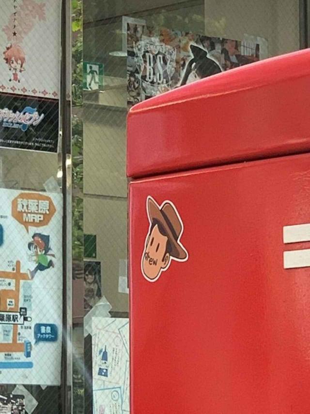 画像: ジャスティン・ビーバー、来日中に東京のいたるところに「痕跡」残す