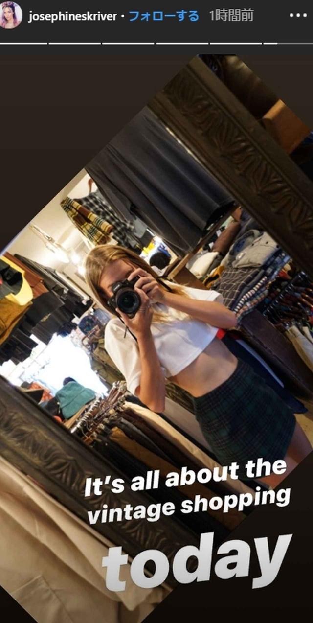 画像3: ©Josephine Skriver / Instagram