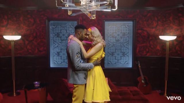画像4: ©Taylor Swift/ YouTube