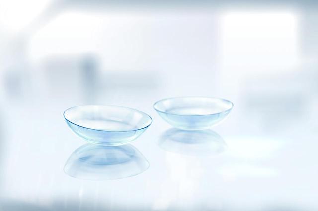 画像: 目とレンズだけでズームできるって、どんな仕組み?