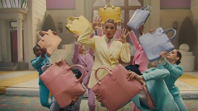 画像2: ©Taylor Swift/ YouTube