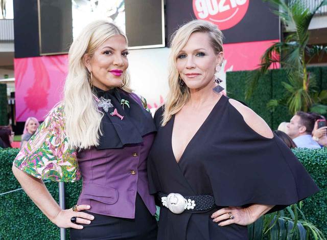画像: トリ・スペリングとジェニー・ガース