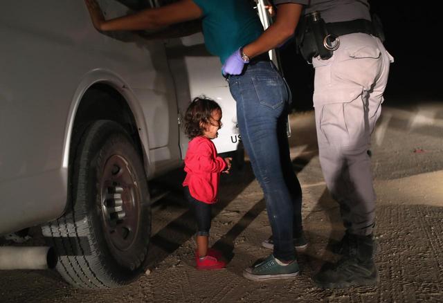 画像: メキシコとアメリカの移民問題