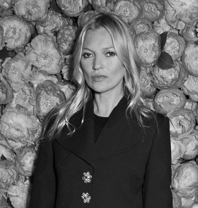 画像: Kate Moss ©Dave Bennett
