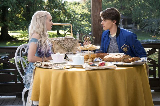 画像: 『ディセンダント2』でマルが見せたブロンドヘアにも、しっかりとした物語が隠れていた。