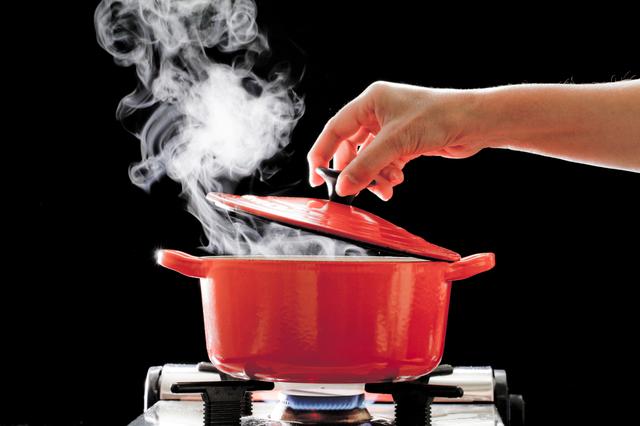 画像1: マットネイルに仕上げる魔法のレシピとは?