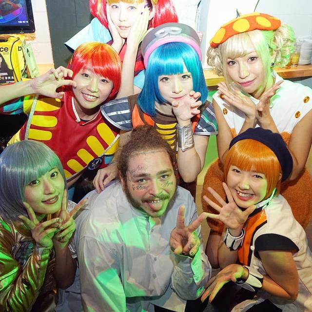 画像1: プライベートで来日するほどの親日家