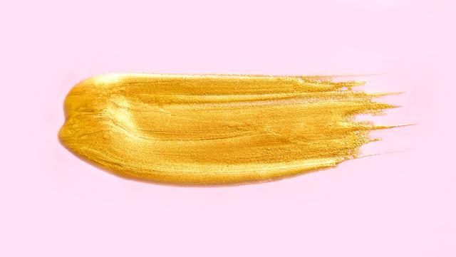 画像: いますぐ真似したくなる!「ゴールド・フレンチネイル」が可愛すぎる