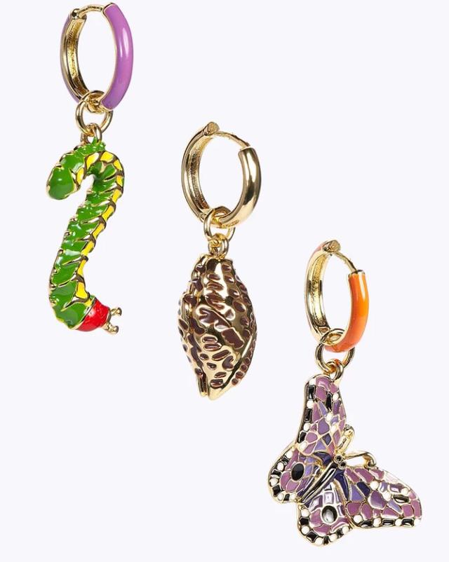 画像: こちらのピアスはどれも$45(約4500円)photo:manrepeller.com